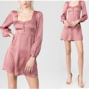 Long Sleeves Dress with Front Button Detail in Mauve